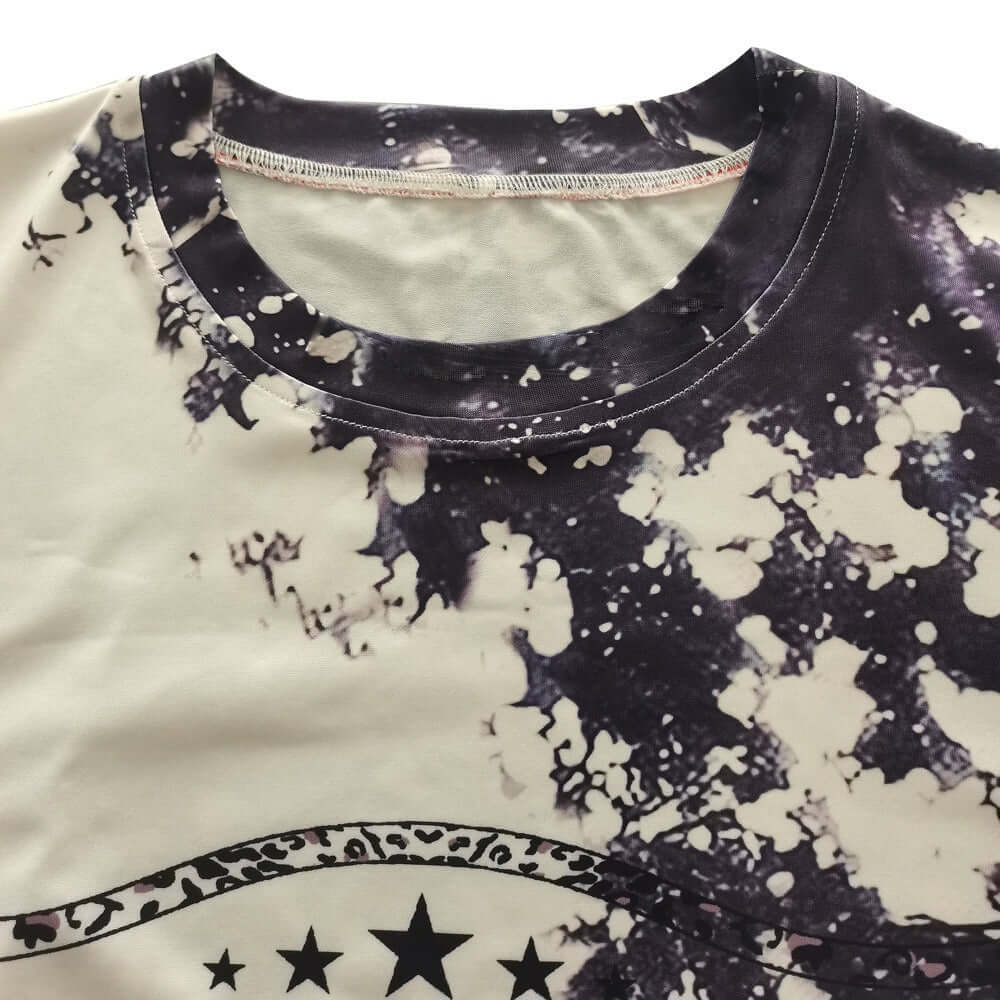 Summer New Temu Top Digital Print Round Neck Short Sleeve T Shirt Womens Wear close-up of fabric and design details
