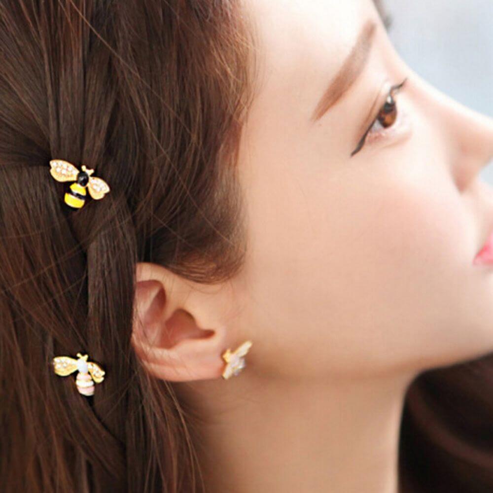 Cute Bee Rhinestone Hairgrip Girls Hair Accessories Hair Clip Lovely Hairpin Hair Ornaments Accessories women in a hairstyle.