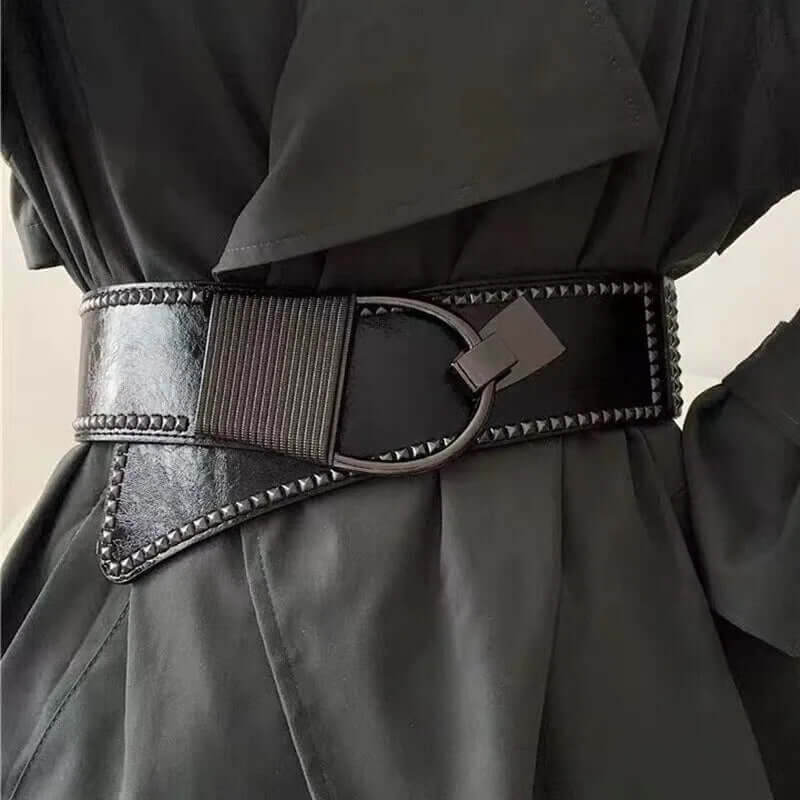 Gothic Style Liuding Dark Style Womens Plastic Waist Coat Dress Suit Womens Belt close-up on black belt with round buckle.